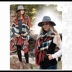Grace & Lace Pocket Poncho/Scarf NWT